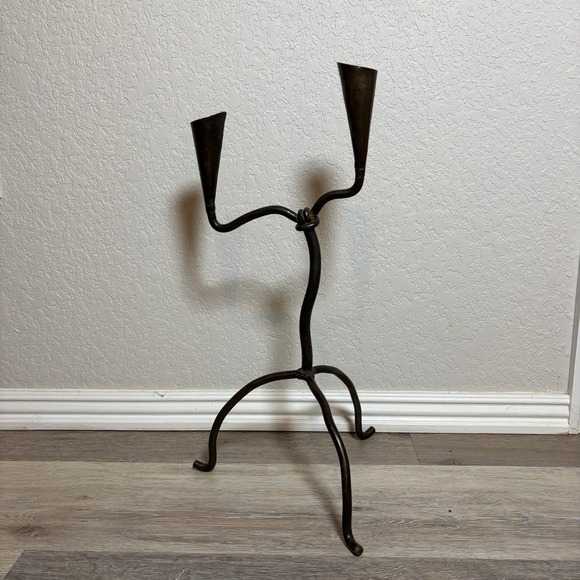 Vintage Black Iron Double Candlestick Holder Handmade Twisted Sculptural Tripod - Picture 2 of 9
